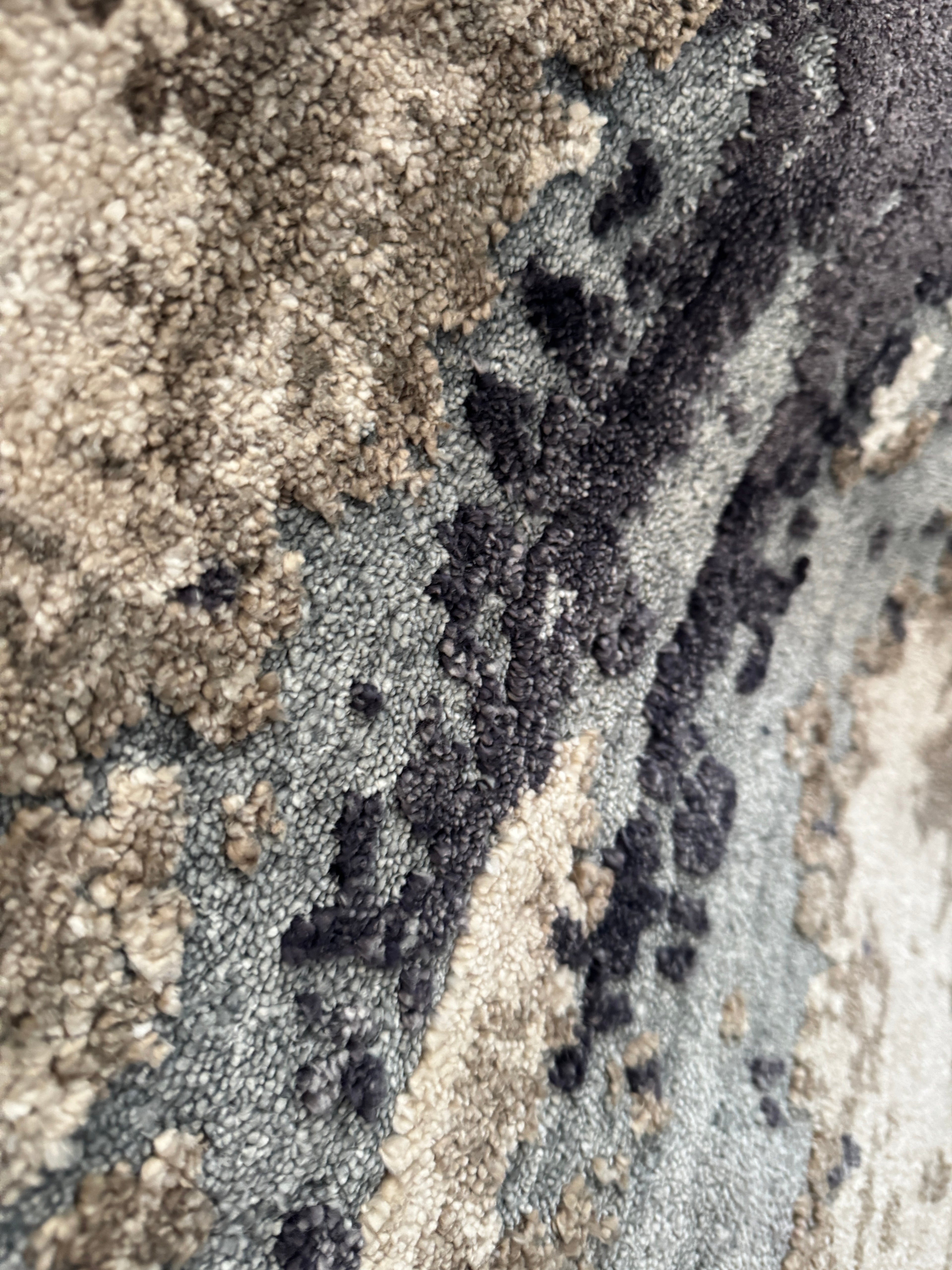Loft Rug - 240×177cm by Mohebban