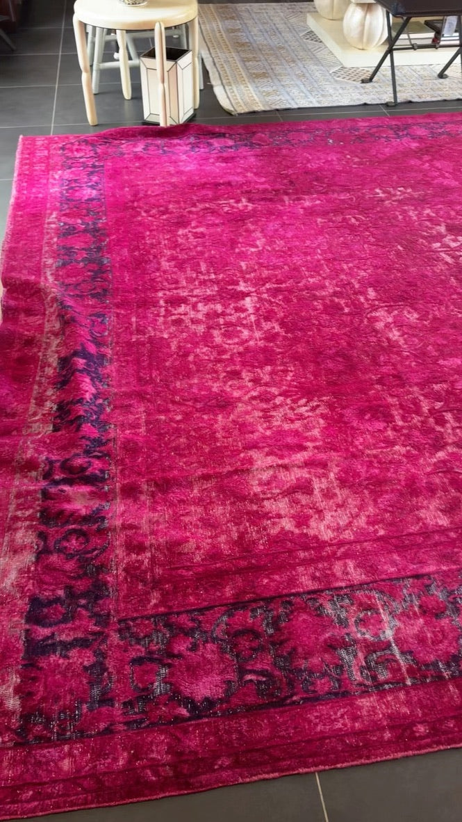 Vintage Fuchsia - Hand-Knotted Turkish Rug by Mohebban