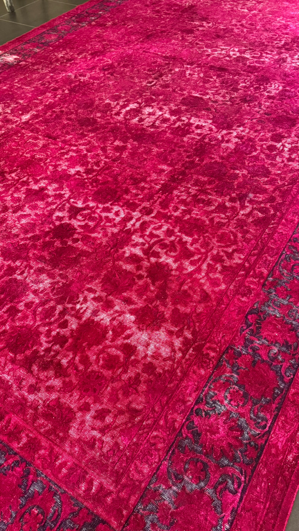 Vintage Fuchsia Turkish Rug - 505x303cm by Mohebban