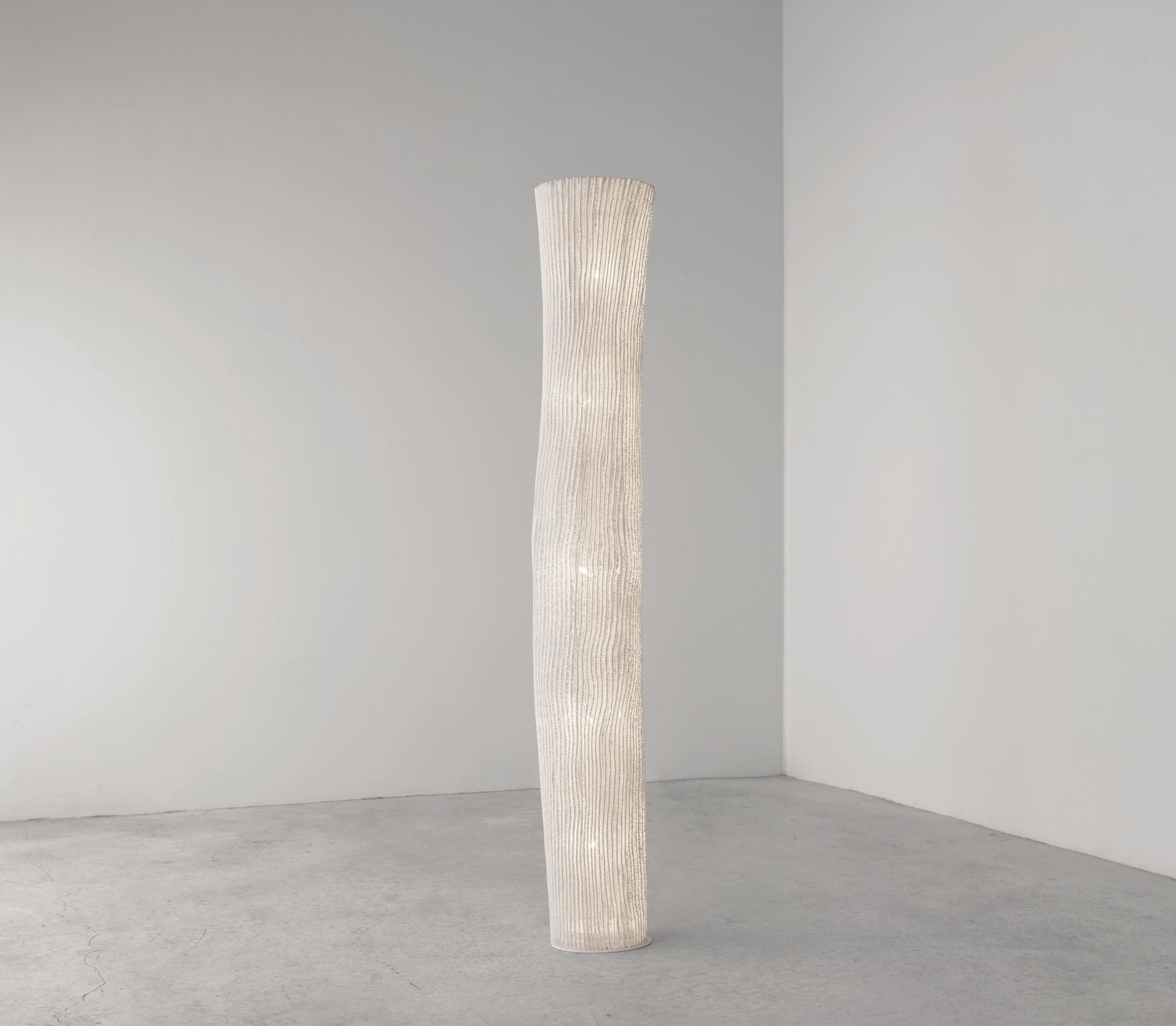 Gea Floor Lamp by Arturo Álvarez