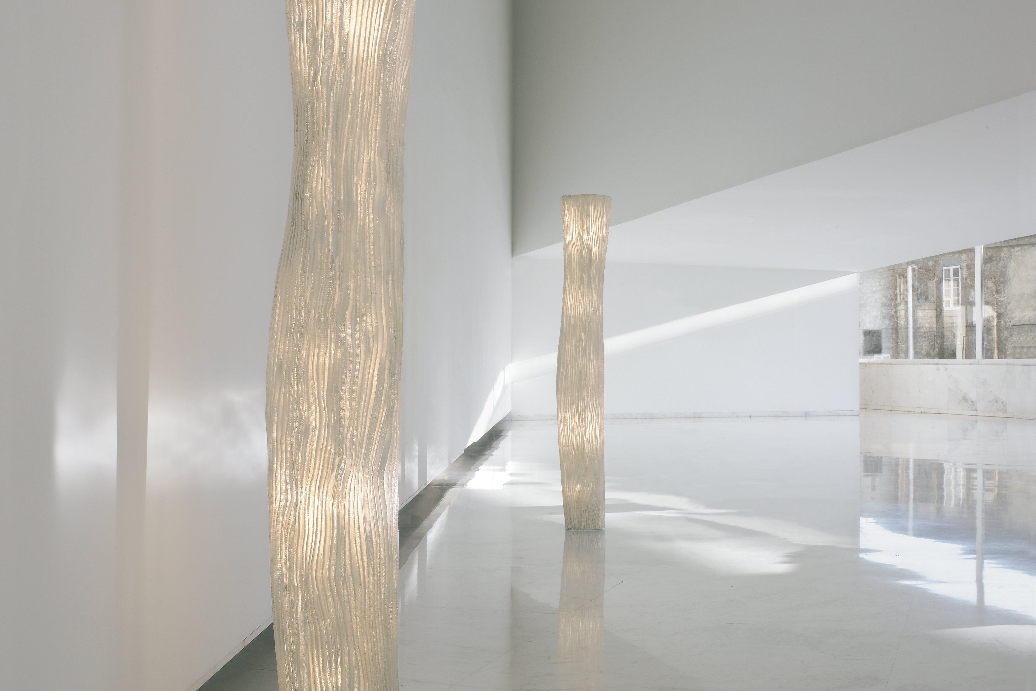 Gea Floor Lamp by Arturo Álvarez